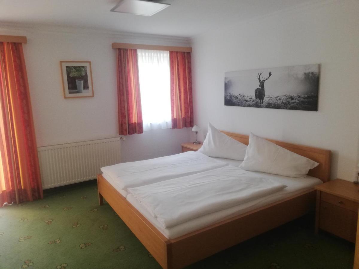 Haslgut Hotel Fuschl am See Exterior photo